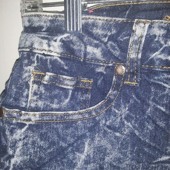 American Quality Denim Shorts Size 5 - Picture 3 of 5